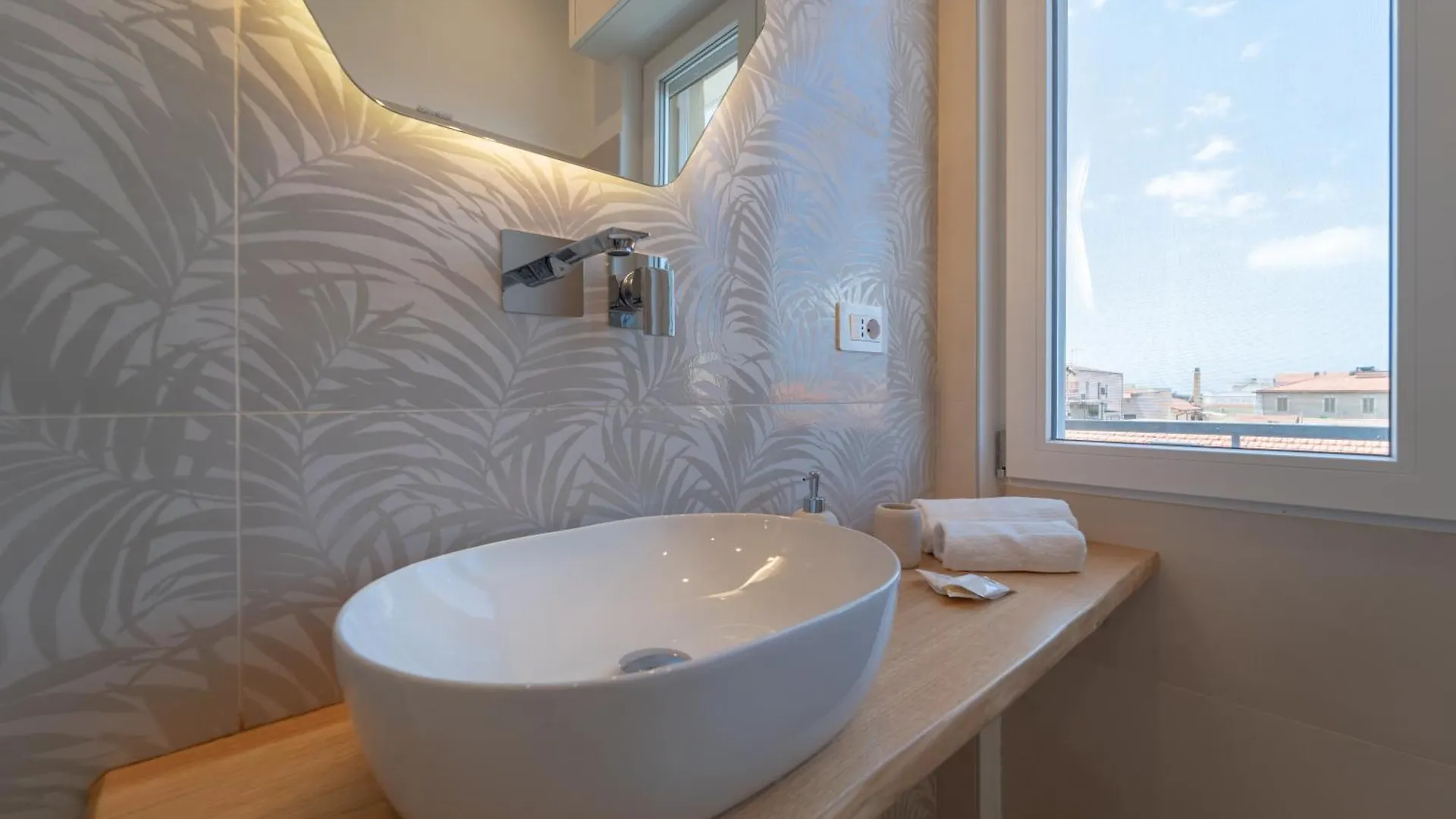 Sophora Guest House Альгеро