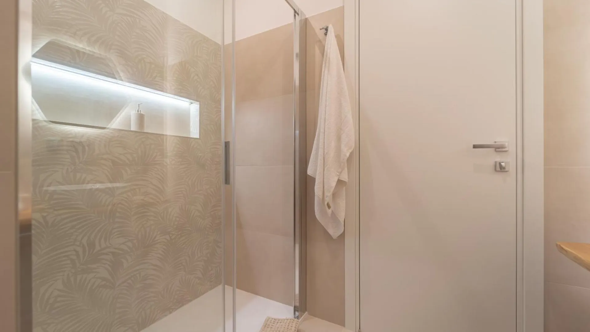 Sophora Guest House Альгеро
